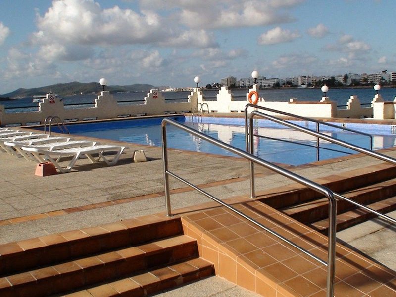 Готель Bg Nautico Ebeso Ібіца Екстер'єр фото